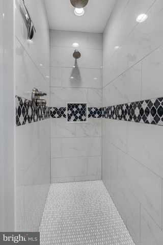 201 WASHINGTON ST, Locust Grove, VA 22508