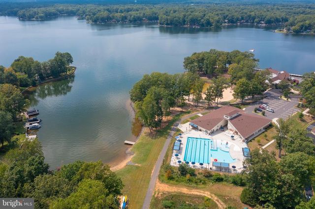 201 WASHINGTON ST, Locust Grove, VA 22508