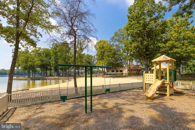 201 WASHINGTON ST, Locust Grove, VA 22508