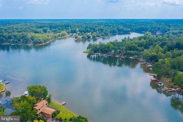 201 WASHINGTON ST, Locust Grove, VA 22508