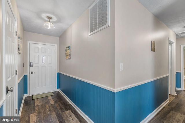 201 WASHINGTON ST, Locust Grove, VA 22508