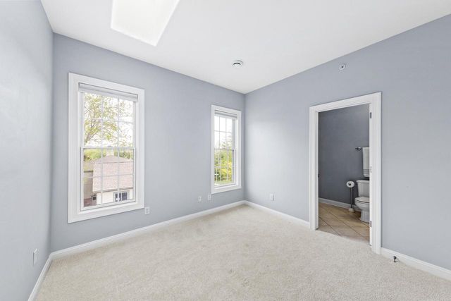 2425 S Superior STREET, Milwaukee, WI 53207