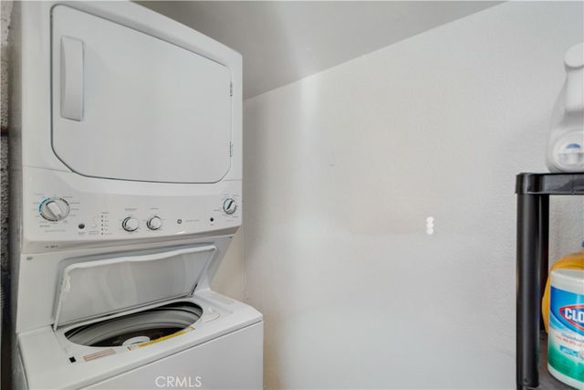 3209 Clay, Newport Beach, CA 92663