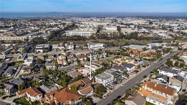 3209 Clay, Newport Beach, CA 92663