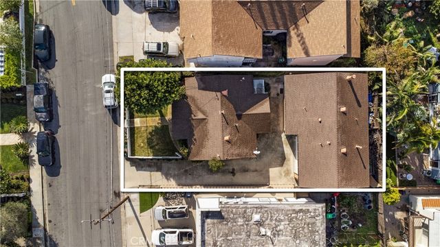 3209 Clay, Newport Beach, CA 92663