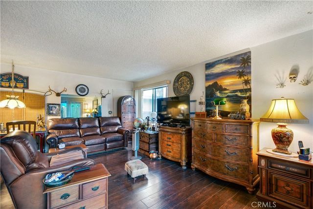 3209 Clay, Newport Beach, CA 92663