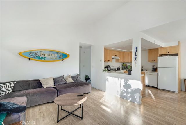 3209 Clay, Newport Beach, CA 92663