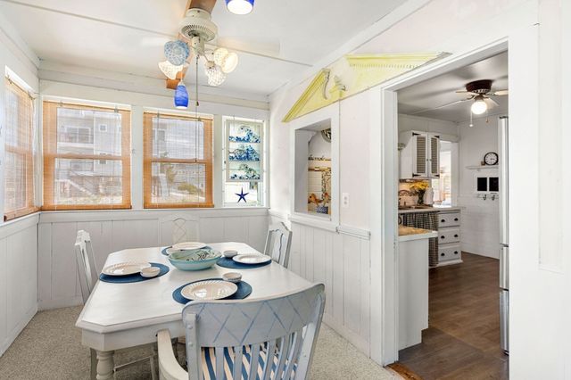 9 58th St, Newburyport, MA 01950