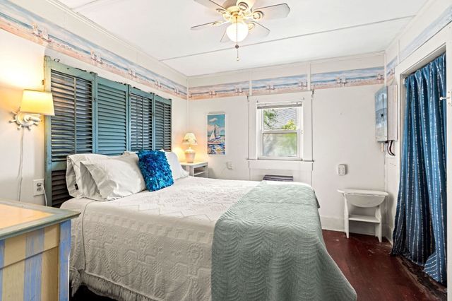 9 58th St, Newburyport, MA 01950