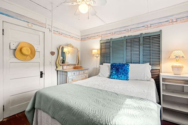 9 58th St, Newburyport, MA 01950