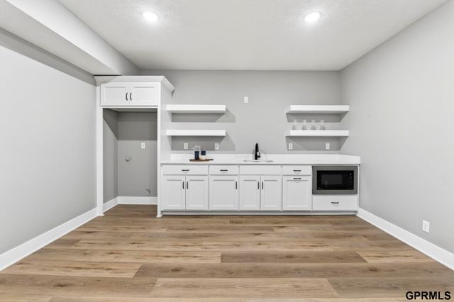 20126 U Street, Omaha, NE 68135