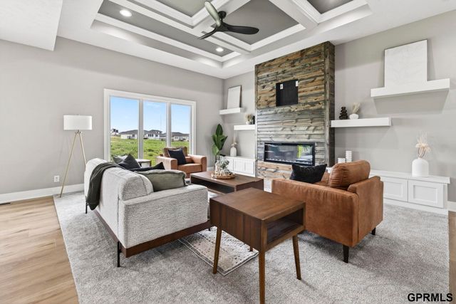 20126 U Street, Omaha, NE 68135