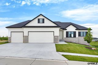 20126 U Street, Omaha, NE 68135