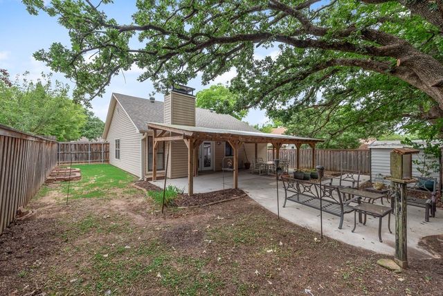 2904 Weston Drive, Denton, TX 76209