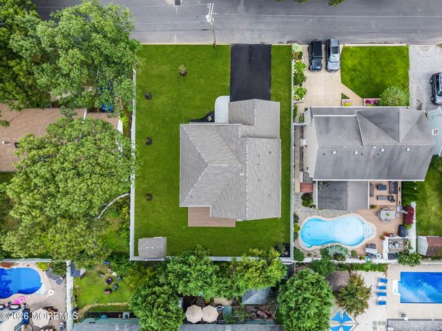 1315 Thomas Street, Point Pleasant, NJ 08742