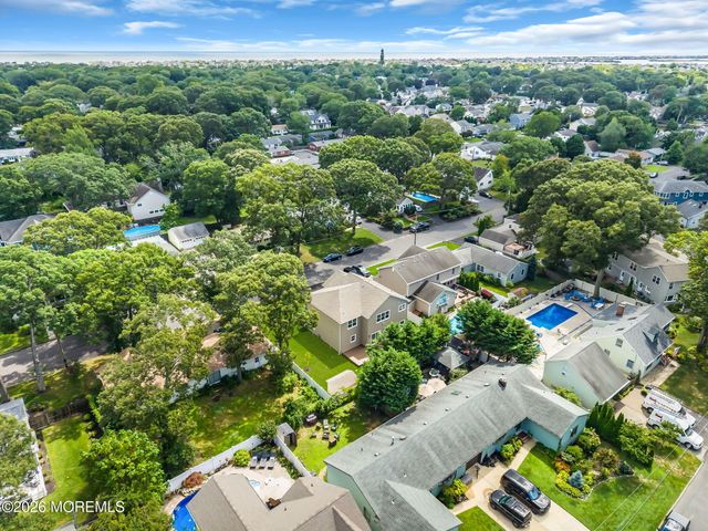 1315 Thomas Street, Point Pleasant, NJ 08742