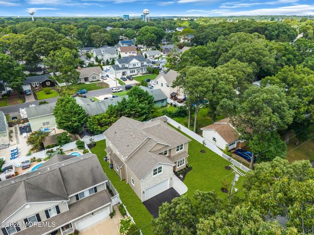 1315 Thomas Street, Point Pleasant, NJ 08742
