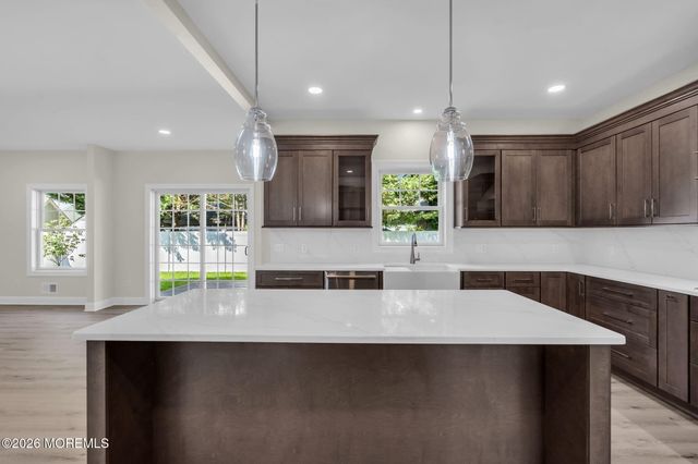 1315 Thomas Street, Point Pleasant, NJ 08742
