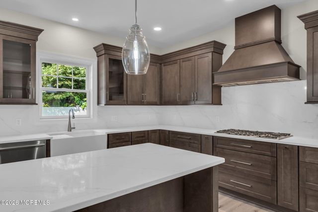 1315 Thomas Street, Point Pleasant, NJ 08742
