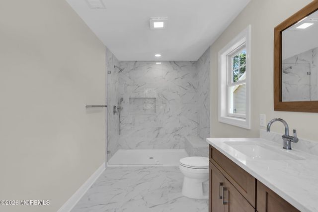 1315 Thomas Street, Point Pleasant, NJ 08742