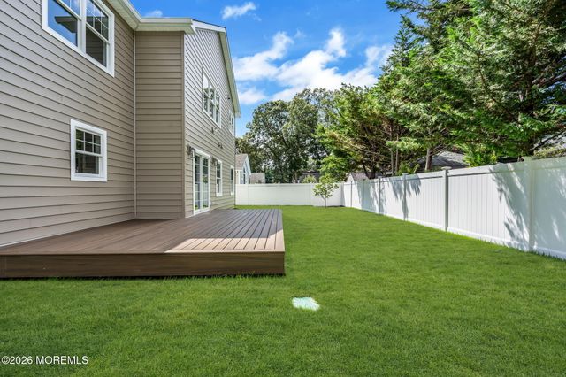 1315 Thomas Street, Point Pleasant, NJ 08742