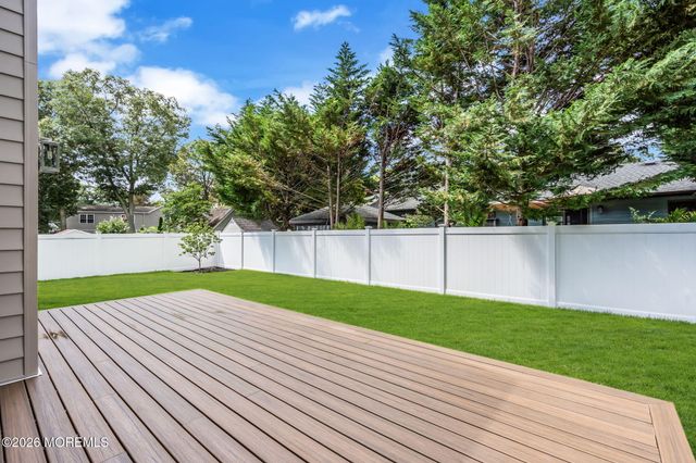 1315 Thomas Street, Point Pleasant, NJ 08742