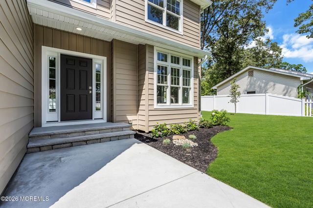 1315 Thomas Street, Point Pleasant, NJ 08742