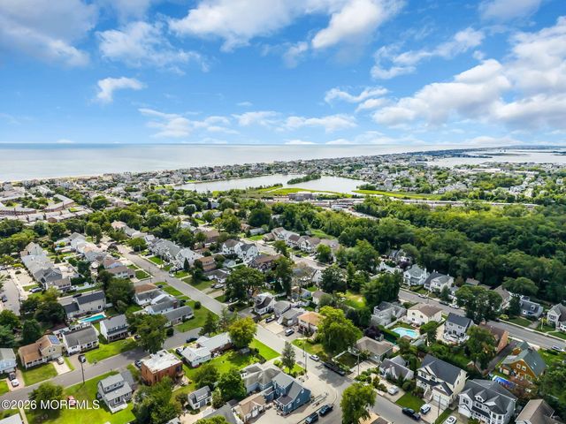 1315 Thomas Street, Point Pleasant, NJ 08742