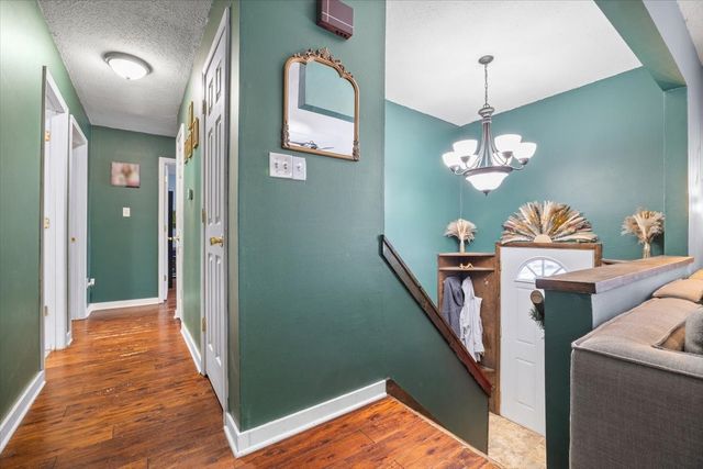 4838 Candlewick Drive, Norwalk, IA 50211