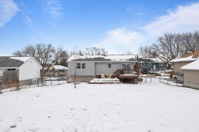 4838 Candlewick Drive, Norwalk, IA 50211