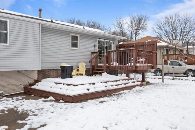 4838 Candlewick Drive, Norwalk, IA 50211