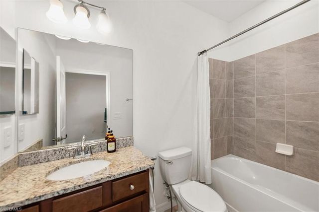 3611 Rain Lily LN, Alva, FL 33920