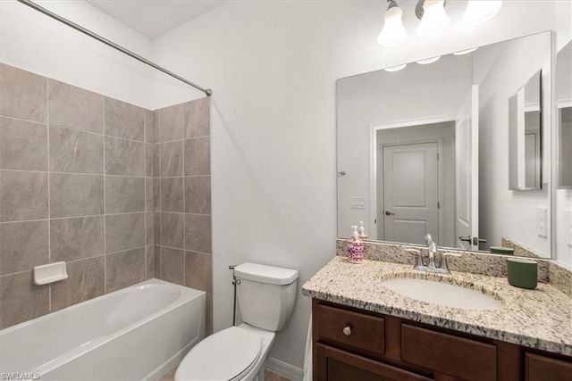 3611 Rain Lily LN, Alva, FL 33920