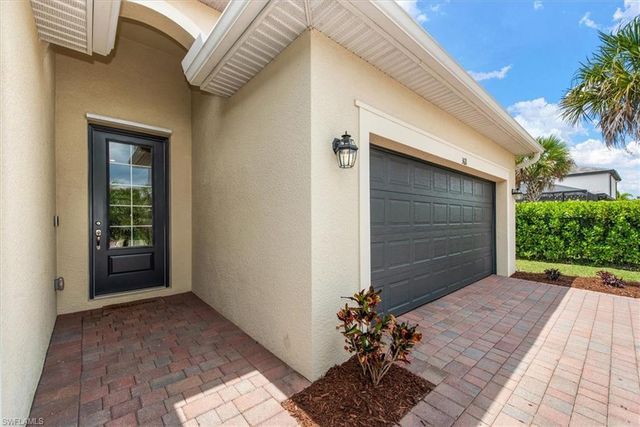 3611 Rain Lily LN, Alva, FL 33920