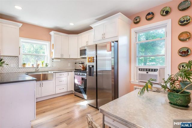 50 Jefferson Avenue, Hasbrouck Heights, NJ 07604