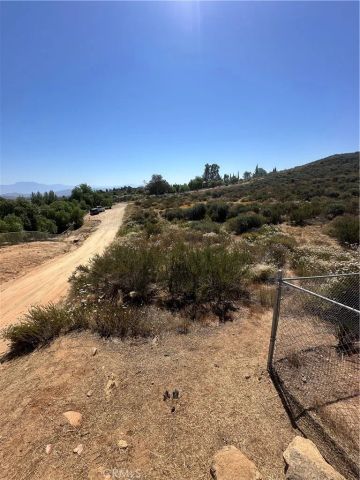 1 Carol, Menifee, CA 92584