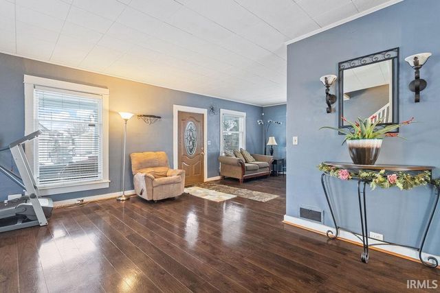 541 E Main Street Street, Warsaw, IN 46580