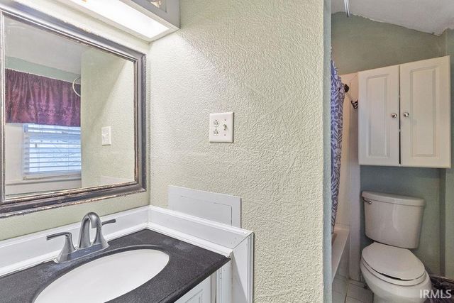 541 E Main Street Street, Warsaw, IN 46580