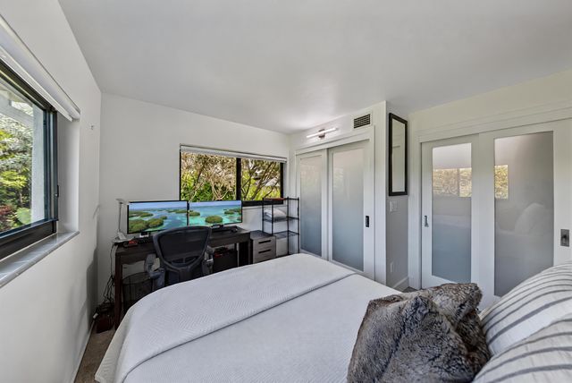 4850 NE 5TH Avenue, Oakland Park, FL 33334