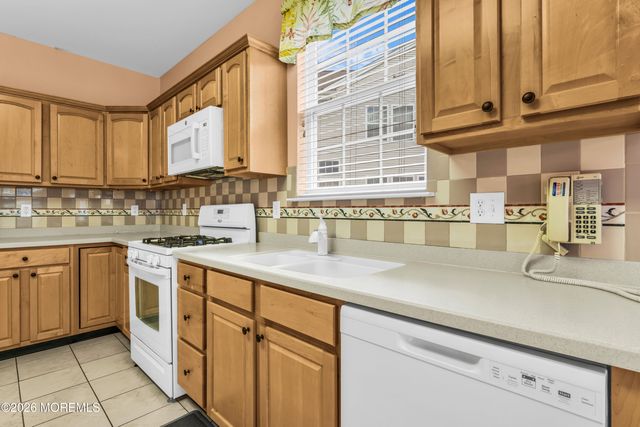 8 Mystic Cove Terrace, Barnegat, NJ 08005