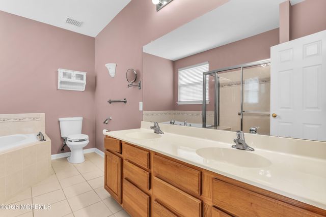 8 Mystic Cove Terrace, Barnegat, NJ 08005