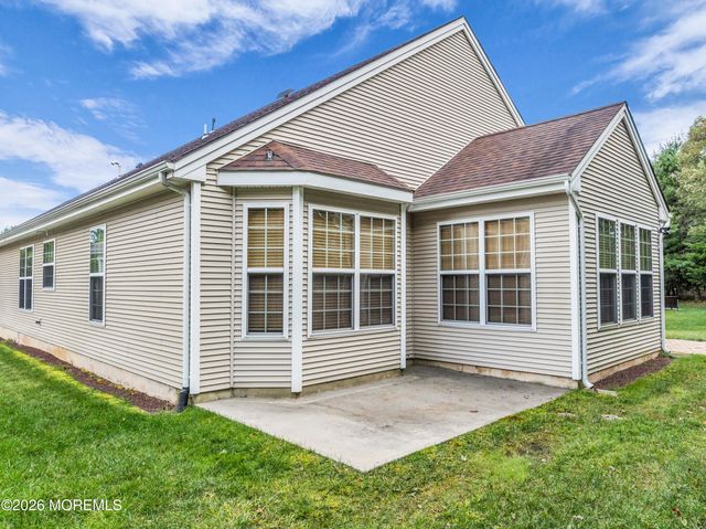 8 Mystic Cove Terrace, Barnegat, NJ 08005