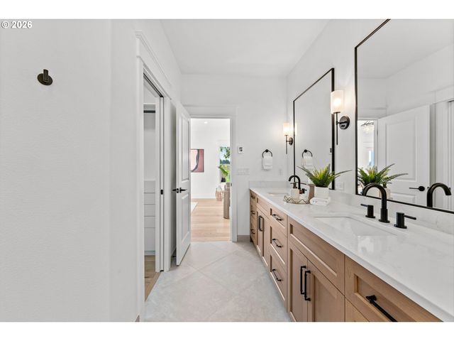 28000 Ne 2ND Ave, Ridgefield, WA 98642