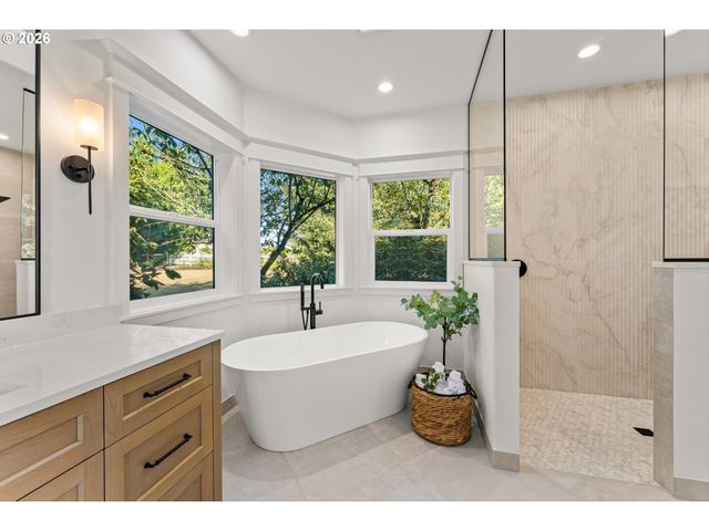 28000 Ne 2ND Ave, Ridgefield, WA 98642