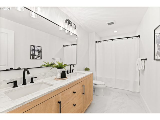 28000 Ne 2ND Ave, Ridgefield, WA 98642