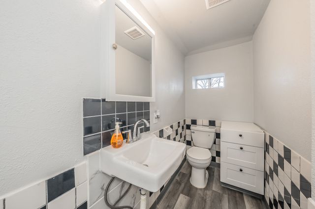 3314 NW 28th Street, Fort Worth, TX 76106