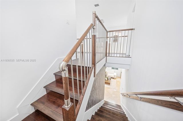 6933 NW 104th Ct 6933, Doral, FL 33178