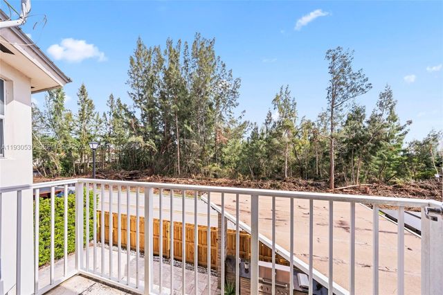 6933 NW 104th Ct 6933, Doral, FL 33178