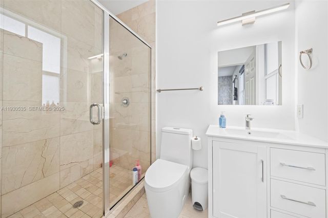 6933 NW 104th Ct 6933, Doral, FL 33178