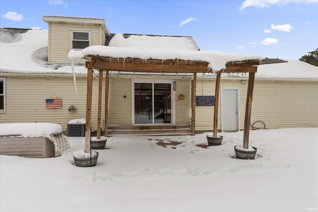 14666 Mill Valley Lane, Granger, IN 46530